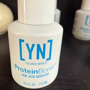 peach-coral-gel-polish